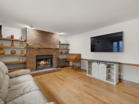 Tiny photo for 11 Spinnaker Court, Grayslake, IL 60030 (MLS # 12561829)