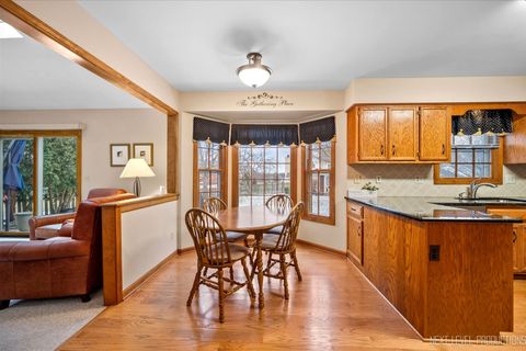 Tiny photo for Geneva, IL 60134 (MLS # 12547924)