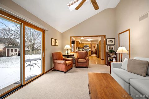 Tiny photo for Geneva, IL 60134 (MLS # 12547924)