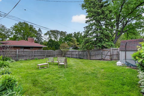 Tiny photo for 516 ELDON Place, Downers Grove, IL 60516 (MLS # 12719170)