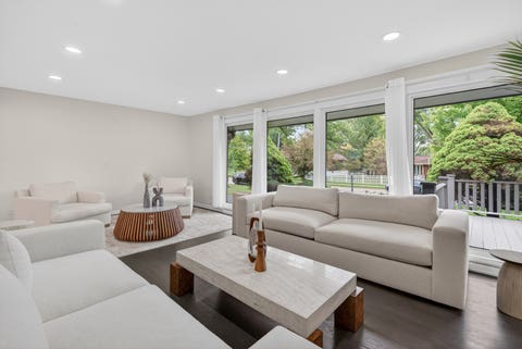 Tiny photo for 516 ELDON Place, Downers Grove, IL 60516 (MLS # 12719170)