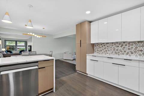 Tiny photo for 516 ELDON Place, Downers Grove, IL 60516 (MLS # 12719170)