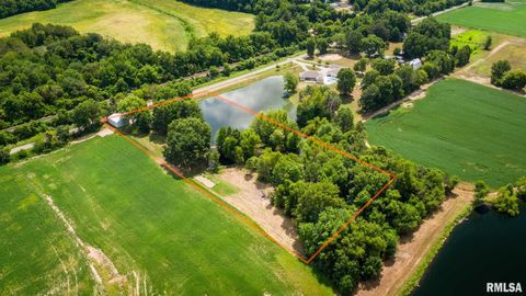 Tiny photo for 541 DALLAS Road, Murphysboro, IL 62966 (MLS # EB459428)