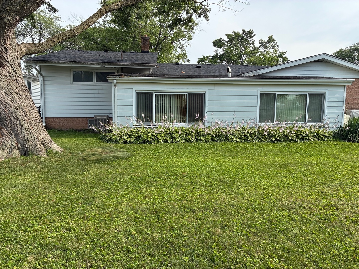 10 Lombard Circle
