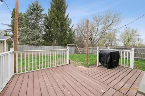 Tiny photo for 521 S Sheridan Road, Lakemoor, IL 60051 (MLS # 12616877)