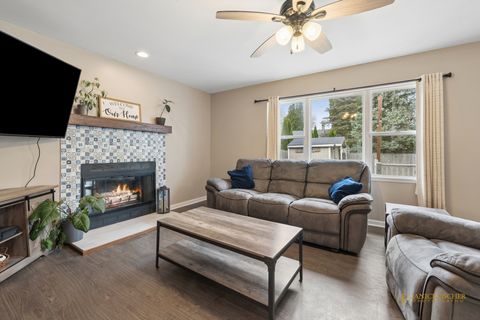 Tiny photo for 521 S Sheridan Road, Lakemoor, IL 60051 (MLS # 12616877)