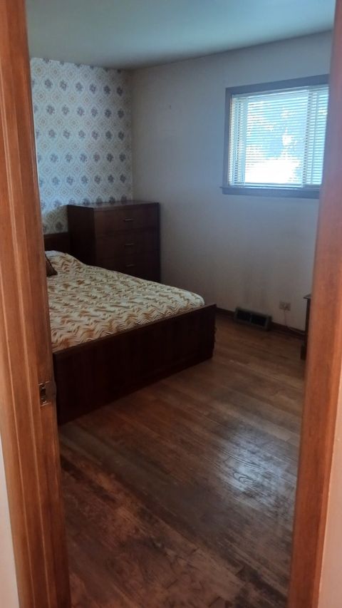 Tiny photo for 433 W Diversey Avenue, Addison, IL 60101 (MLS # 12516447)