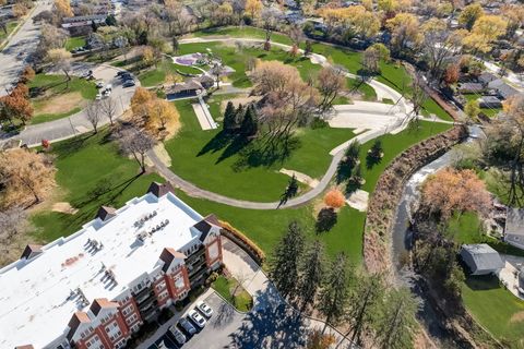 Tiny photo for 620 McHenry Road #104, Wheeling, IL 60090 (MLS # 12696214)