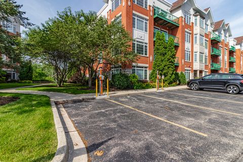 Tiny photo for 620 McHenry Road #104, Wheeling, IL 60090 (MLS # 12696214)