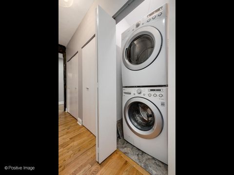 Tiny photo for 1118 W Fulton Market Street #403, Chicago, IL 60607 (MLS # 12530094)