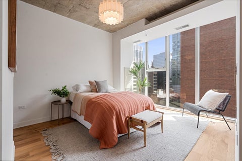 Tiny photo for 550 N Saint Clair Street #1302, Chicago, IL 60611 (MLS # 12751938)
