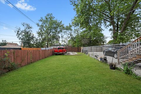 Tiny photo for 7130 S Seeley Avenue, Chicago, IL 60636 (MLS # 12568370)