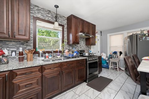 Tiny photo for 7130 S Seeley Avenue, Chicago, IL 60636 (MLS # 12568370)