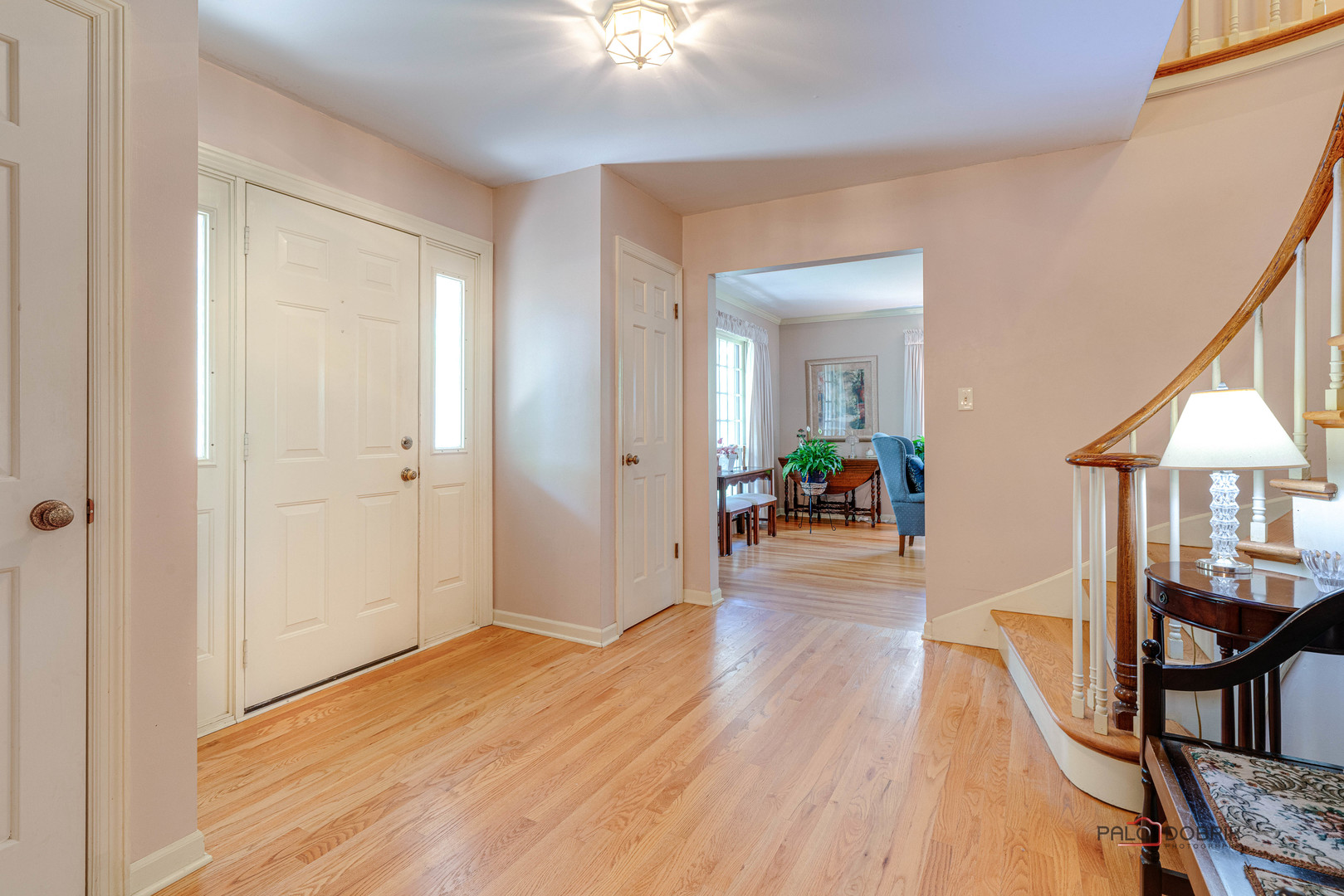 306 W Noyes Street