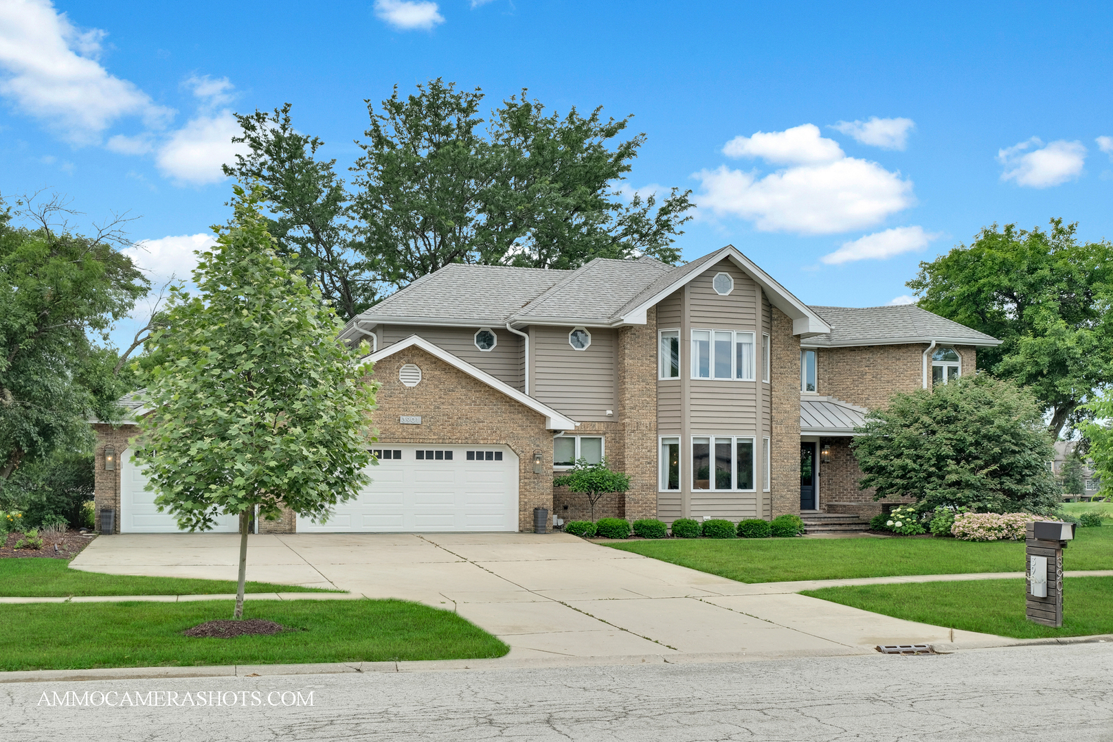 3901 White Eagle Drive