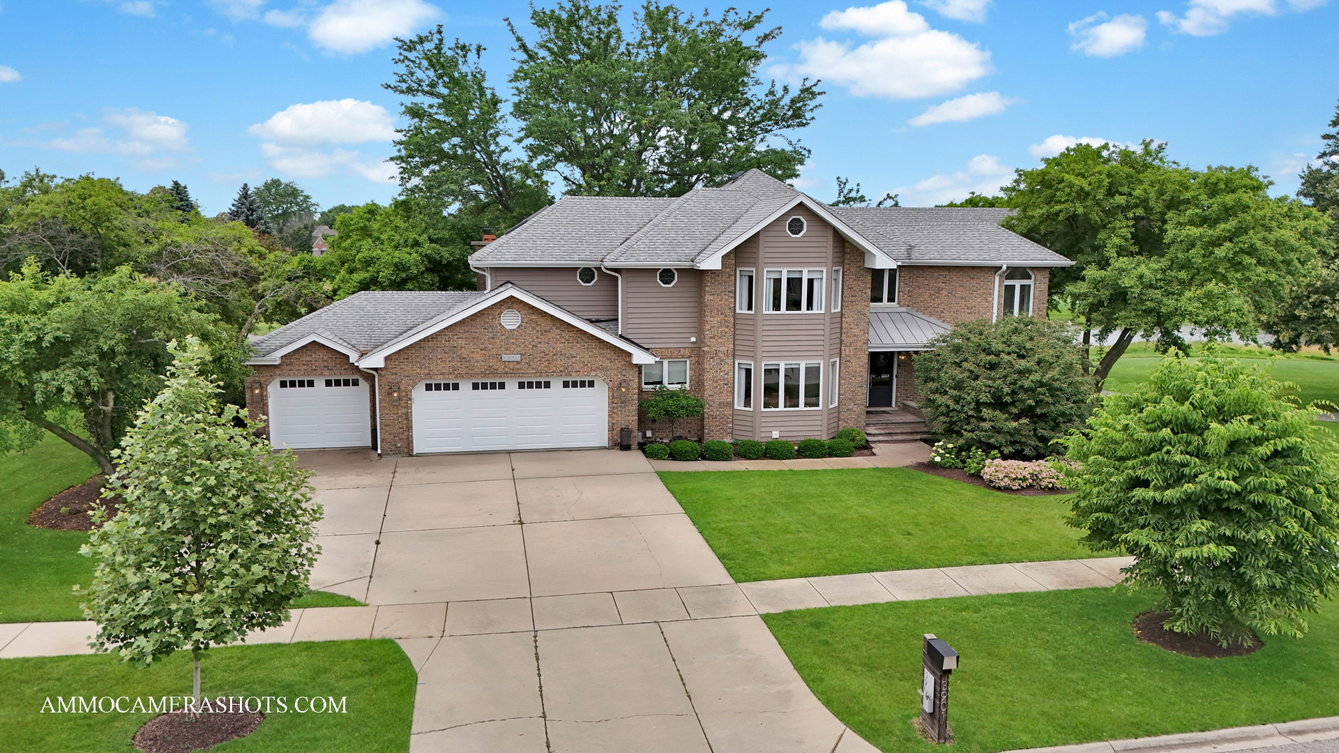 3901 White Eagle Drive