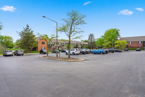 Tiny photo for 1312 Mc Dowell Road #204, Naperville, IL 60563 (MLS # 12635155)