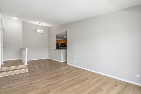 Tiny photo for 1312 Mc Dowell Road #204, Naperville, IL 60563 (MLS # 12635155)