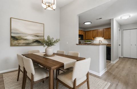 Tiny photo for 1312 Mc Dowell Road #204, Naperville, IL 60563 (MLS # 12635155)