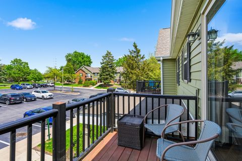 Tiny photo for 1312 Mc Dowell Road #204, Naperville, IL 60563 (MLS # 12635155)