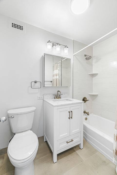 Tiny photo for 1360 N Sandburg Terrace #2603C, Chicago, IL 60610 (MLS # 12741287)