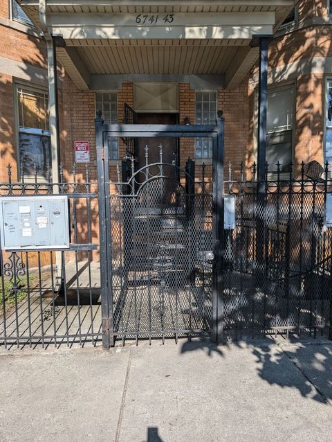 6741-43 S Eberhart Avenue Chicago IL 60637