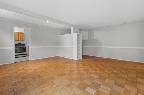 Tiny photo for 7206 Oak Avenue #2SE, River Forest, IL 60305 (MLS # 12629294)