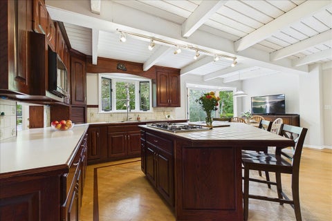 Tiny photo for 821 Oak Spring Lane, Libertyville, IL 60048 (MLS # 12637595)
