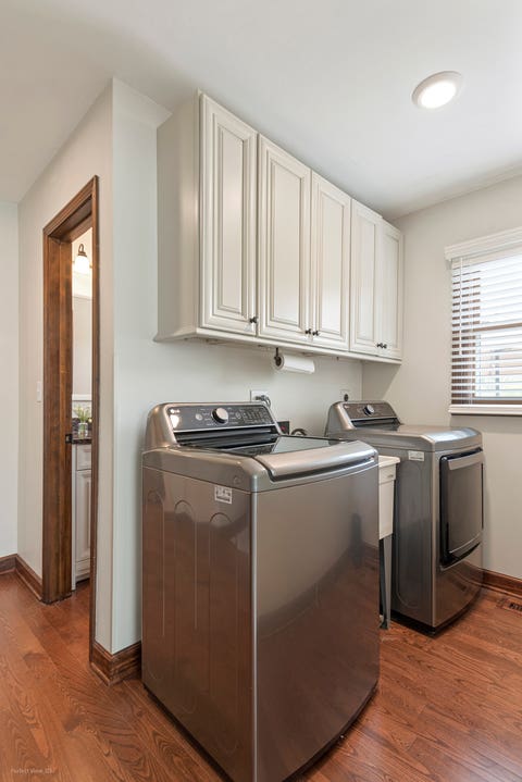 Tiny photo for 800 Manchester Street, Naperville, IL 60563 (MLS # 12273612)