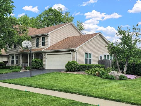 Tiny photo for 800 Manchester Street, Naperville, IL 60563 (MLS # 12273612)