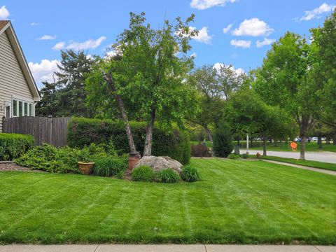 Tiny photo for 800 Manchester Street, Naperville, IL 60563 (MLS # 12273612)