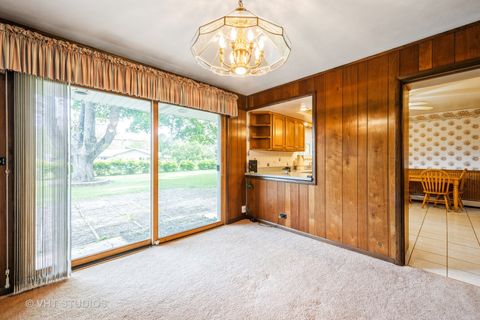 Tiny photo for 1715 W Main Street, Sleepy Hollow, IL 60118 (MLS # 12364898)