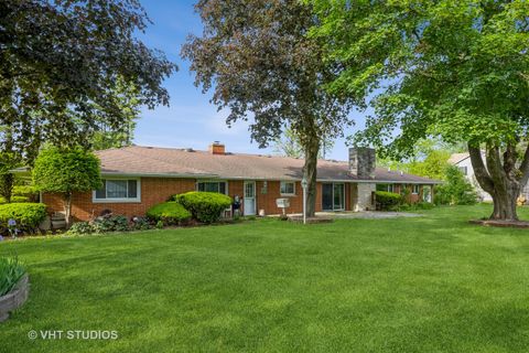 Tiny photo for 1715 W Main Street, Sleepy Hollow, IL 60118 (MLS # 12364898)