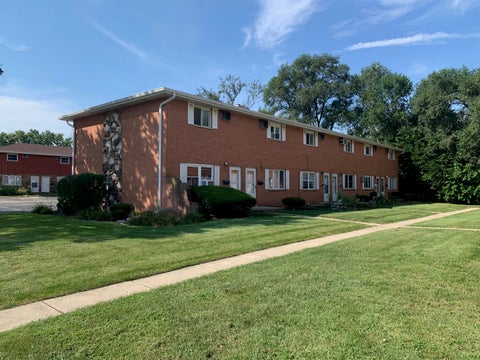 Photo of 1227 Town Crest Drive #C, New Lenox, IL 60451 (MLS # 12777325)