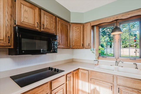 Tiny photo for 4 Inverness Drive, Bloomington, IL 61701 (MLS # 12731959)