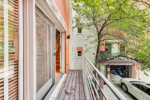 Tiny photo for 860 N ELSTON Avenue #10, Chicago, IL 60642 (MLS # 12472092)