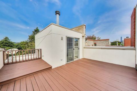 Tiny photo for 860 N ELSTON Avenue #10, Chicago, IL 60642 (MLS # 12472092)