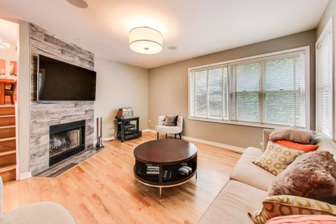 Tiny photo for 860 N ELSTON Avenue #10, Chicago, IL 60642 (MLS # 12472092)