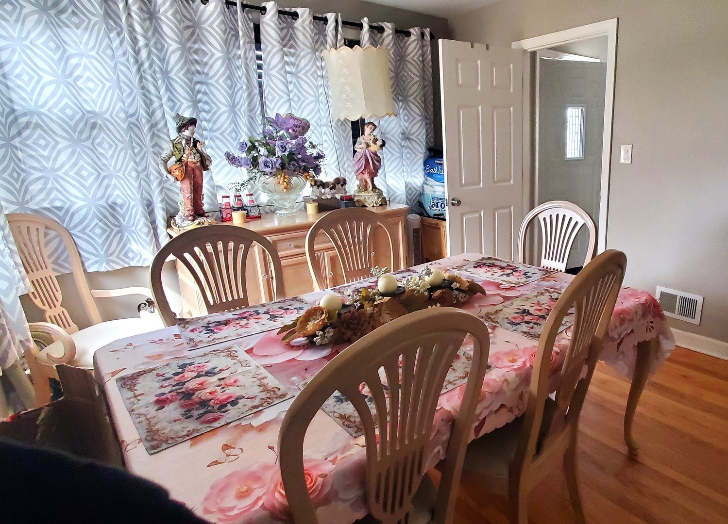 449 N Jackson Boulevard