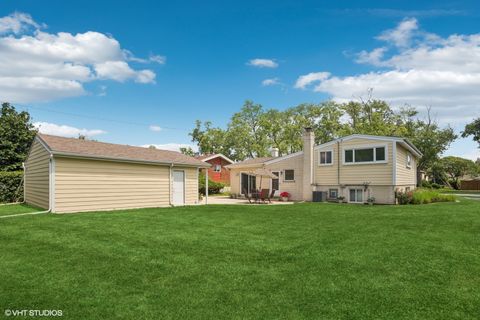 Tiny photo for 3N276 N Howard Avenue, Elmhurst, IL 60126 (MLS # 12481029)