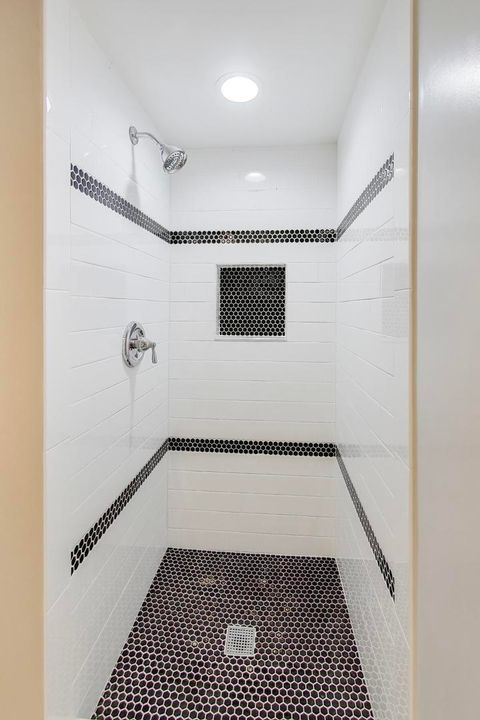 Tiny photo for 2506 Peachtree Lane, Northbrook, IL 60062 (MLS # 12575620)