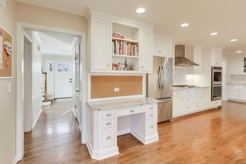 Tiny photo for 2506 Peachtree Lane, Northbrook, IL 60062 (MLS # 12575620)