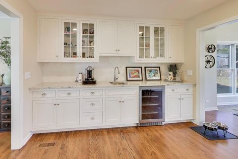 Tiny photo for 2506 Peachtree Lane, Northbrook, IL 60062 (MLS # 12575620)