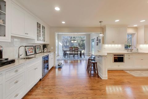 Tiny photo for 2506 Peachtree Lane, Northbrook, IL 60062 (MLS # 12575620)