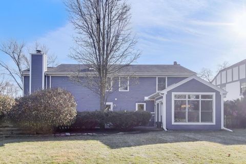 Tiny photo for 2506 Peachtree Lane, Northbrook, IL 60062 (MLS # 12575620)