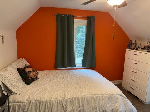 Tiny photo for 300 S Cumberland Parkway, Des Plaines, IL 60016 (MLS # 12499395)