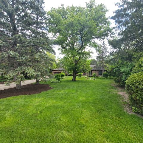Photo of 23547 N RALEIGH Drive, Prairie View, IL 60069 (MLS # 12643266)