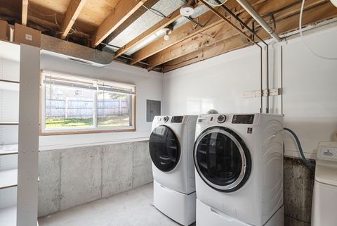 Tiny photo for 310 N Huntington Drive, McHenry, IL 60050 (MLS # 12516289)