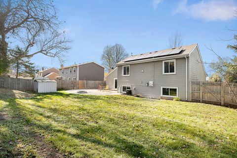 Tiny photo for 310 N Huntington Drive, McHenry, IL 60050 (MLS # 12516289)