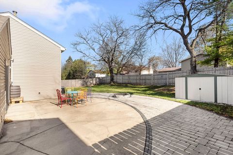 Tiny photo for 310 N Huntington Drive, McHenry, IL 60050 (MLS # 12516289)